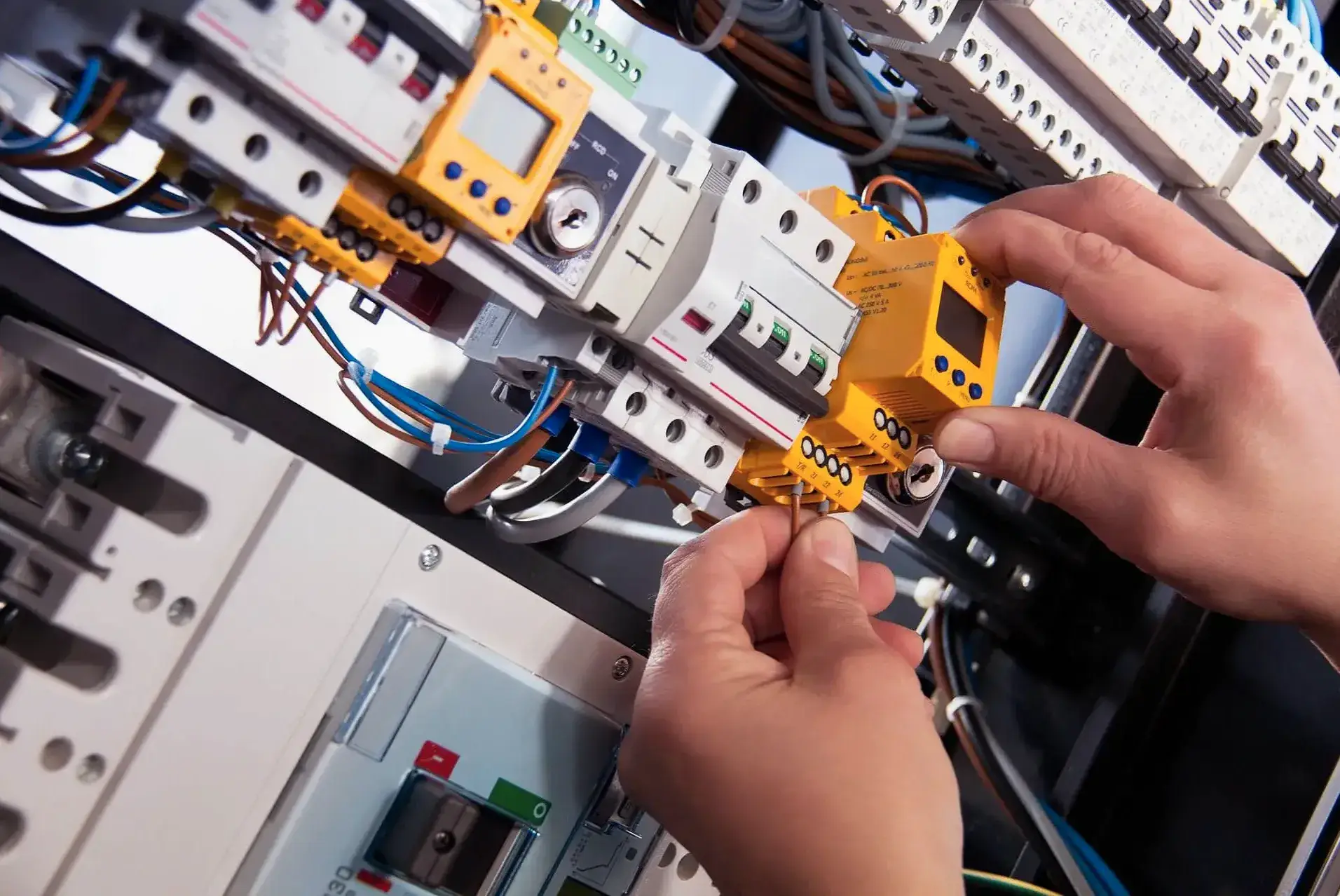 Expert PAT Testing Services in Whitechapel for Electrical Safety in Whitechapel